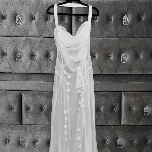 Akira White Sheer Floral Beaded Appliques Halter Maxi Tulle Dress Size Small - Picture 9 of 13